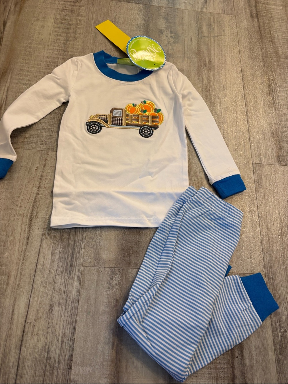Classic Whimsy White and Blue Kids Pajama Set with Pumpkin Truck 2T